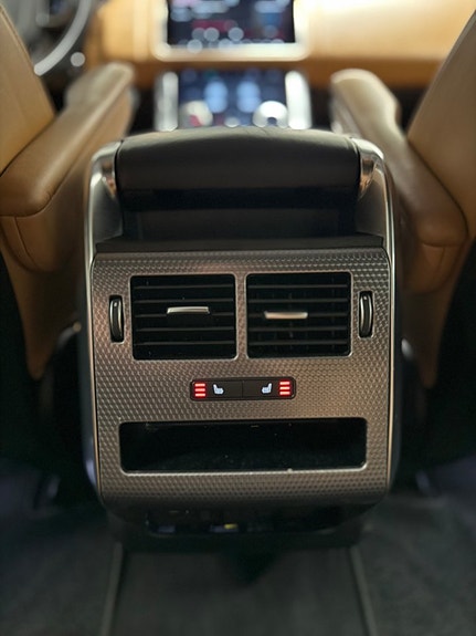 Land Rover Range Rover Sport 29 of 30