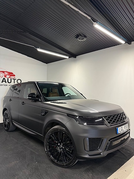 Land Rover Range Rover Sport 4 of 30
