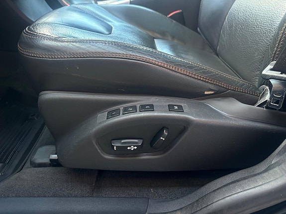Volvo XC60 18 of 30