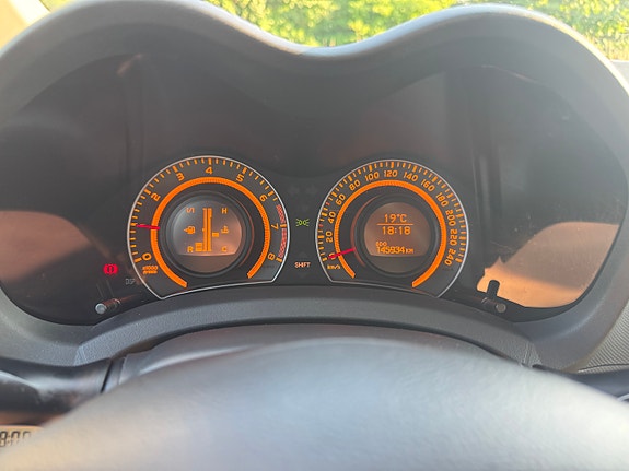 Toyota Auris 6 of 8