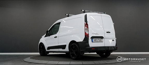 Ford Transit Connect 4 of 17