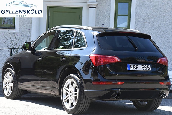 Audi Q5 2 of 5