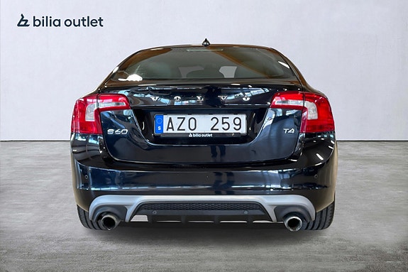 Volvo S60 7 of 23