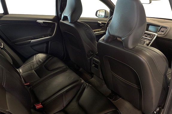 Volvo S60 21 of 23