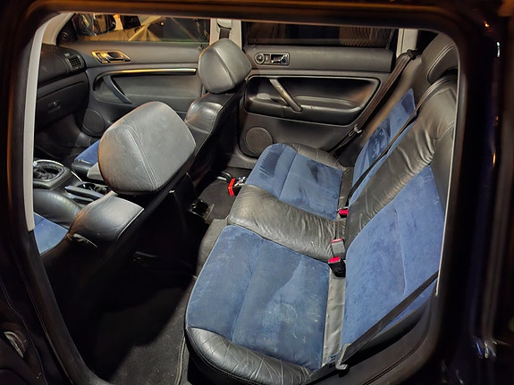 Volkswagen Passat 4 of 4