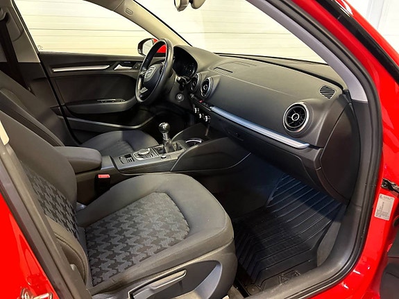 Audi A3 5 of 5