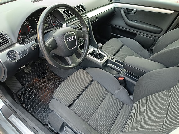 Audi A4 7 of 10