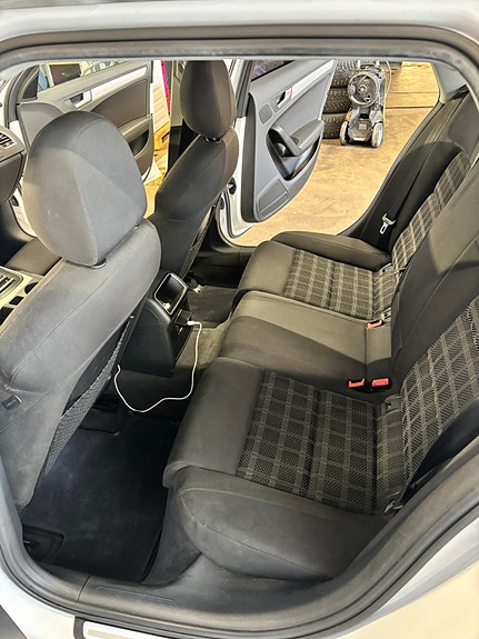 Audi A4 5 of 5
