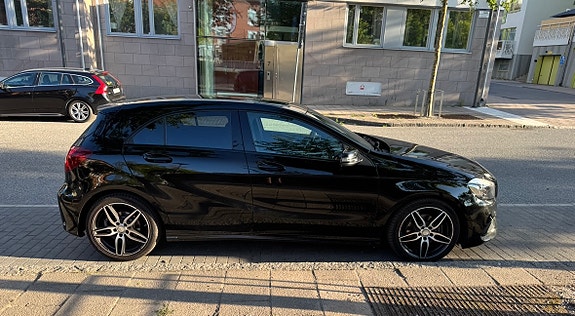 Mercedes-Benz A180 d 3 of 11