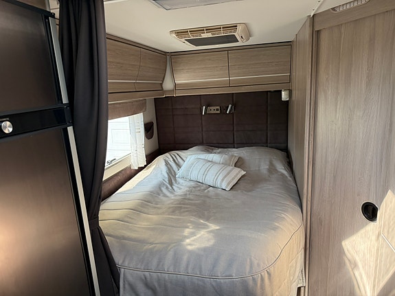 KABE Travel Master Royal X 780 LXL 5 of 8