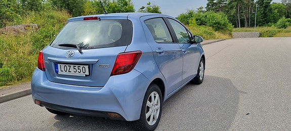 Toyota Yaris 20 of 30