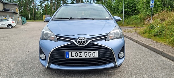 Toyota Yaris 16 of 30