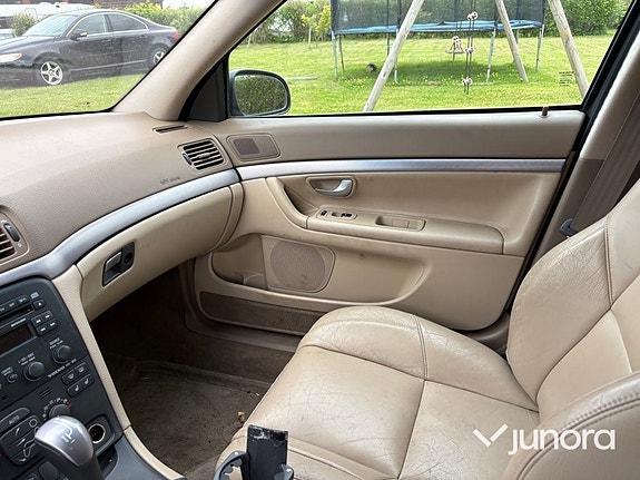 Volvo S80 11 of 30