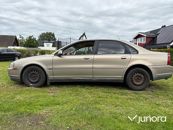 Volvo S80 2 of 30