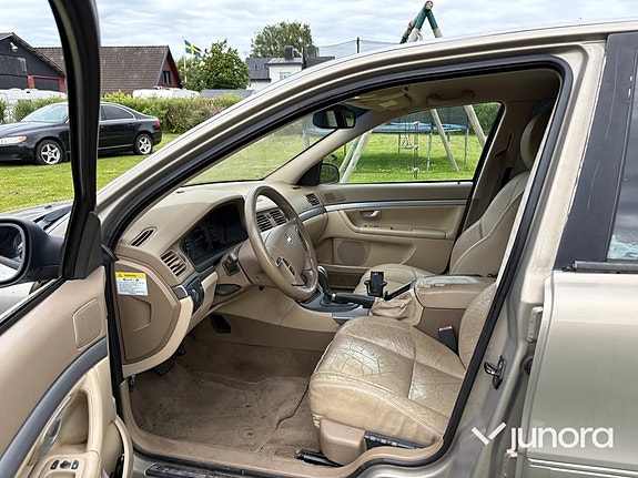 Volvo S80 9 of 30