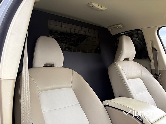 Volvo S80 20 of 30