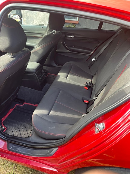 BMW 118d 6 of 9