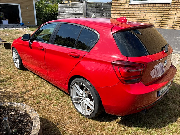 BMW 118d 4 of 9