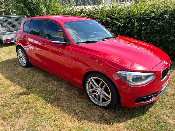 BMW 118d 3 of 9
