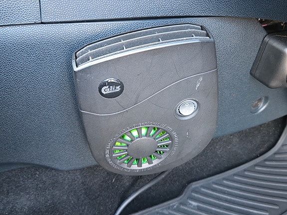 Ford Fiesta 6 of 12