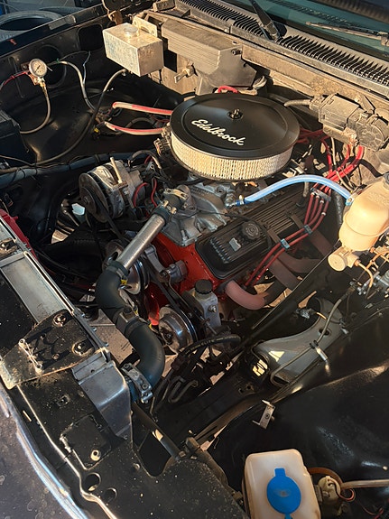 Chevrolet Silverado C1500 4 of 5