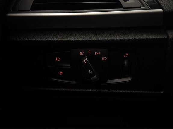BMW 118d 12 of 29