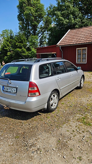 Toyota COROLLA 2004