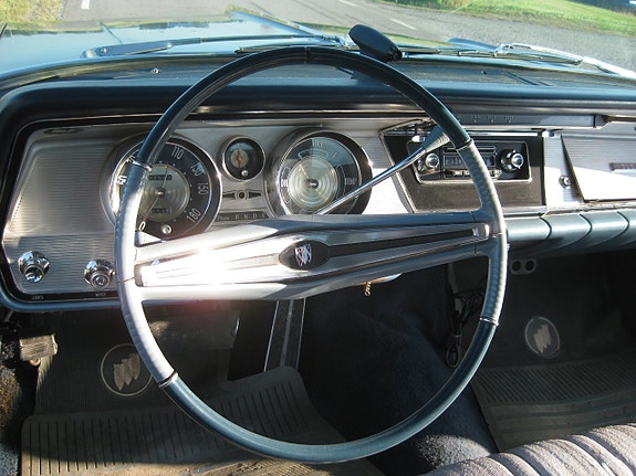 Buick Electra 225 13 of 15