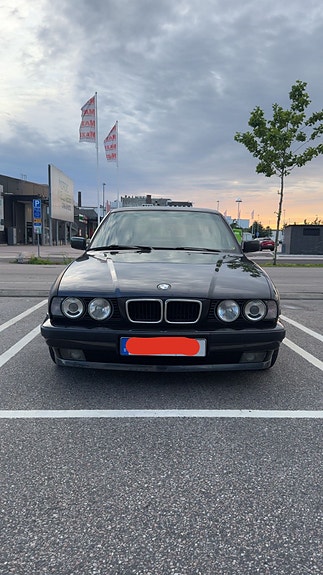 BMW 530i 5 of 5