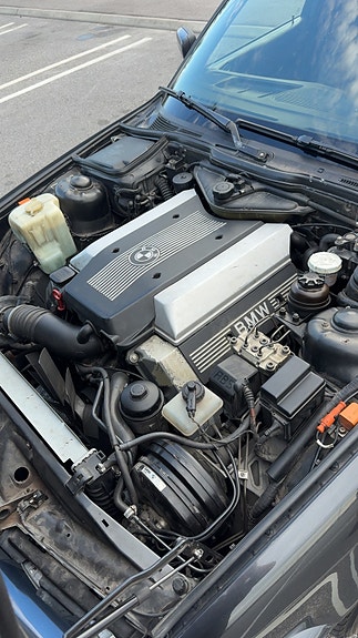 BMW 530i 10 of 10