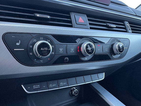 Audi A4 11 of 17