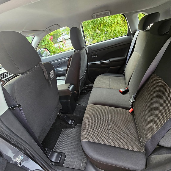 Mitsubishi ASX 3 of 8