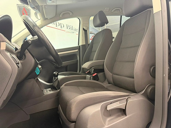 Volkswagen Touran 15 of 19