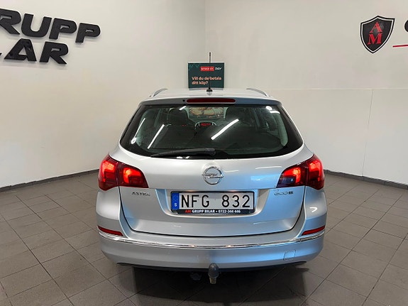 Opel Astra 8 of 17