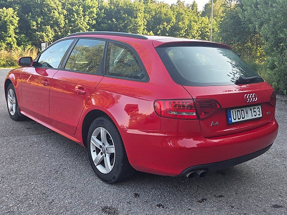 Audi A4 6 of 12