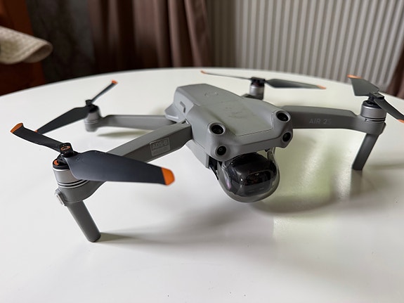 DJI Air 2S drönare med fjärrkontroll image 3