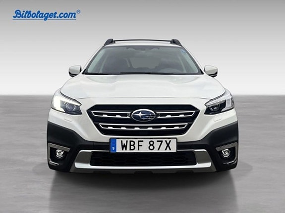 Subaru Outback 2 of 5