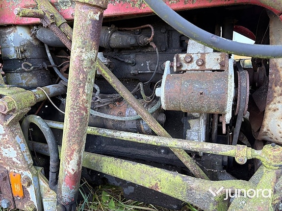 Traktor - Massey Ferguson, MF 35 25 of 30