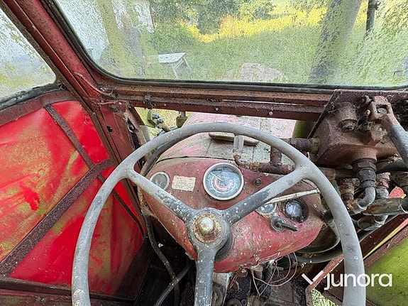 Traktor - Massey Ferguson, MF 35 13 of 30