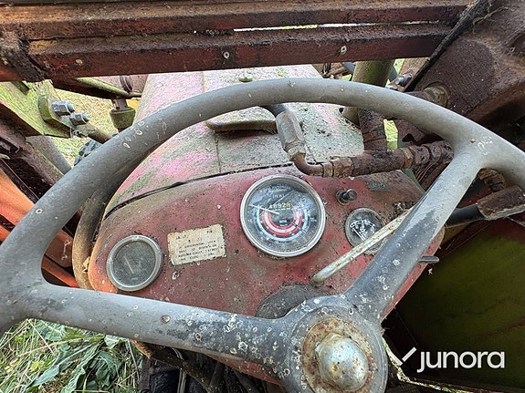 Traktor - Massey Ferguson, MF 35 15 of 30