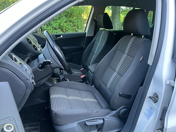 Volkswagen Tiguan 5 of 5