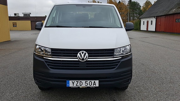 Volkswagen Transporter 11 of 24