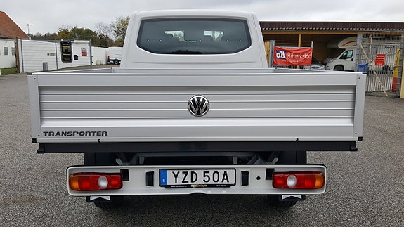 Volkswagen Transporter 12 of 24