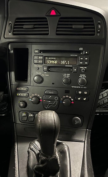 Volvo S60 12 of 18