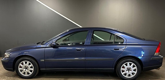 Volvo S60 5 of 5