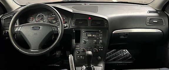 Volvo S60 15 of 18