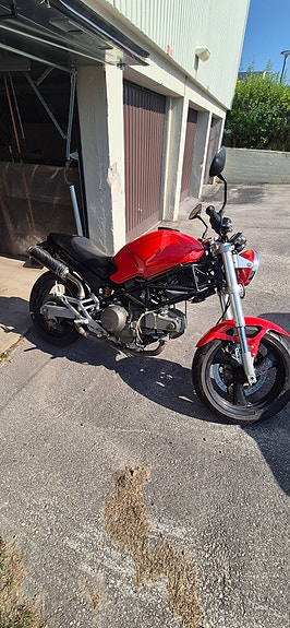 Ducati Monster 3 of 9