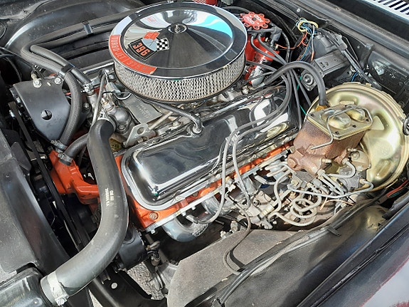 Chevrolet Nova 7 of 17
