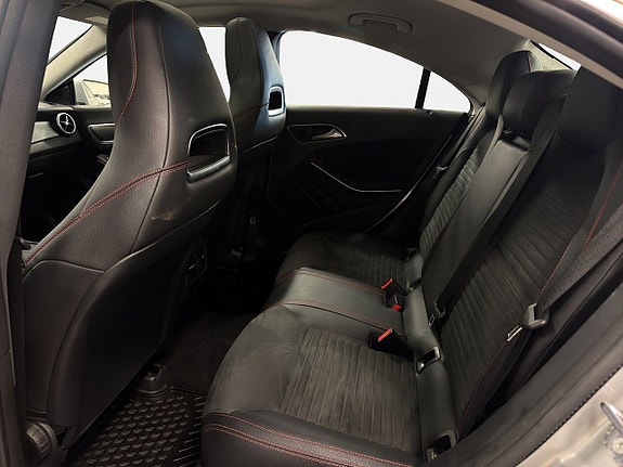 Mercedes-Benz CLA180 17 of 23