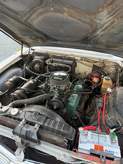 Buick Electra 225 3 of 5